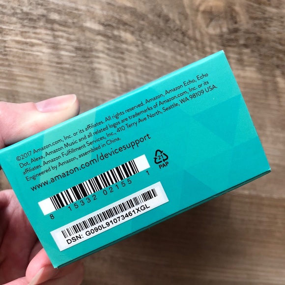 NIB Echo Dot 2nd Gen - Picture 3 of 4